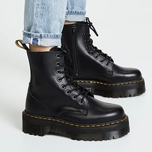Dr. Martens Jadon 8 Eye Boots SZ US 6 EU 37